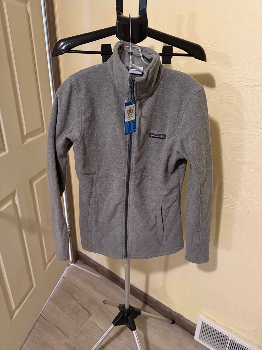 Columbia Women’s Gray Full-Zip Fleece Jacket